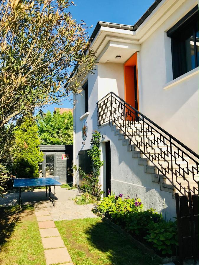 La Maison Pop Appartement Meuble Independant Avec Jardin Romans-sur-Isere Bagian luar foto